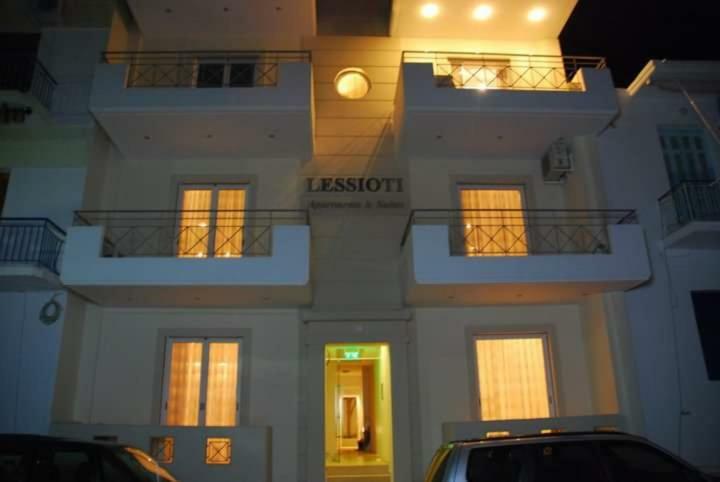 Lessioti Apartments Methana Exterior photo